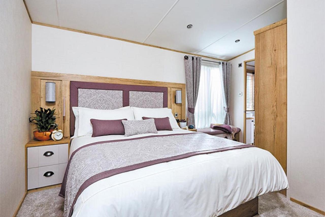Newperran Holiday Park New Quay Kültér fotó