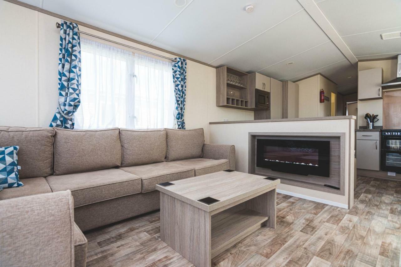 Newperran Holiday Park New Quay Kültér fotó